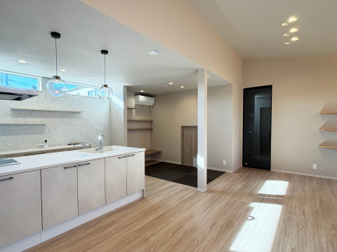 M邸完成しました